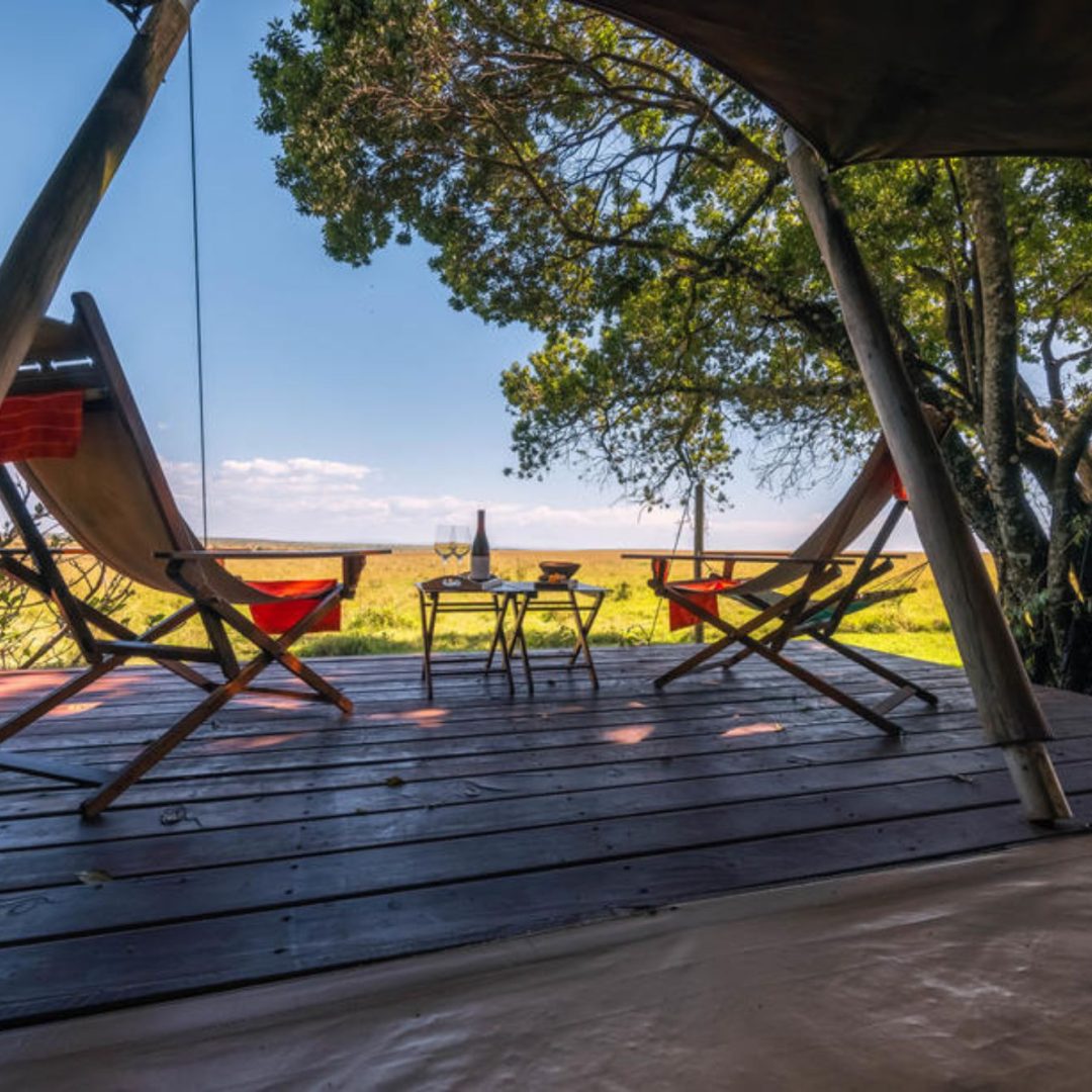 Elephant Pepper Camp tent deck Elephant Pepper Camp tent deck